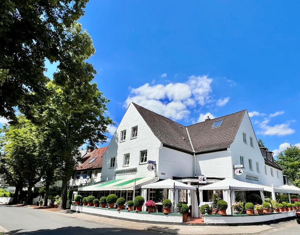 Hotel Ashley's Garden Düsseldorf Exterior foto